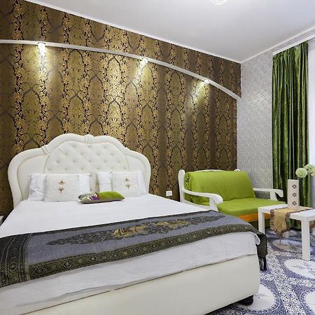 Apartments Leopolli Near Opera House Lviv Dış mekan fotoğraf