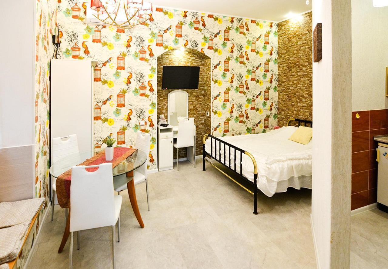 Apartments Leopolli Near Opera House Lviv Dış mekan fotoğraf